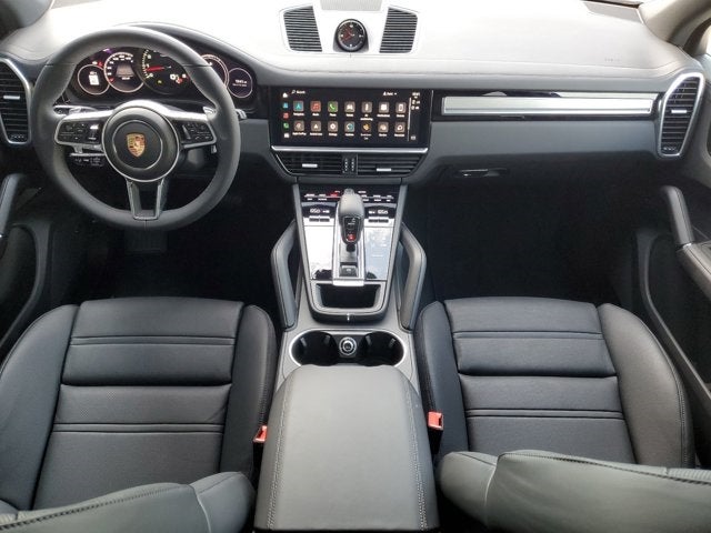 2023 Porsche Cayenne Platinum Edition